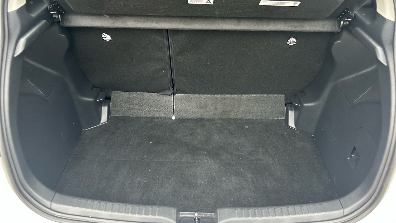 Used Toyota Yaris 2023 for sale - 76311279: Photo 4