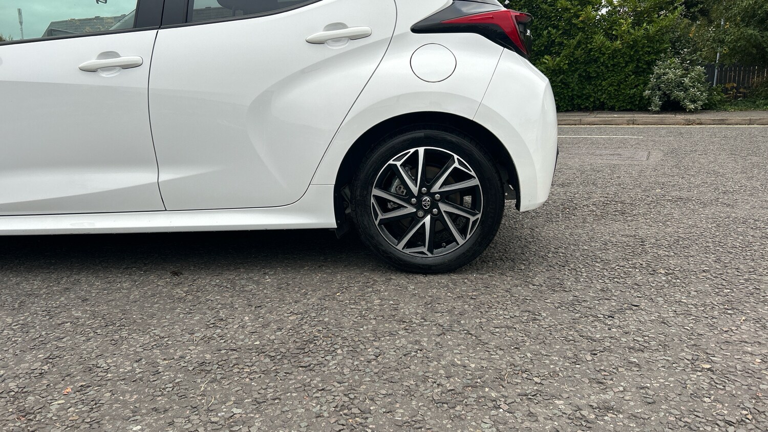 Used Toyota Yaris 2023 for sale - 76311279: Photo 43