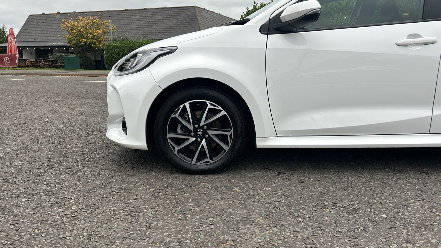 Used Toyota Yaris 2023 for sale - 76311279: Photo 44
