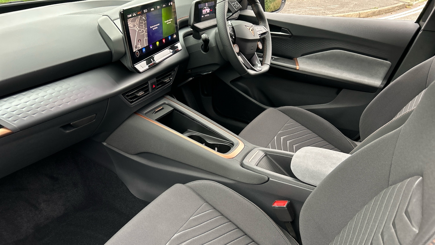 Used Cupra Born 2024 for sale - 76694126: Photo 2