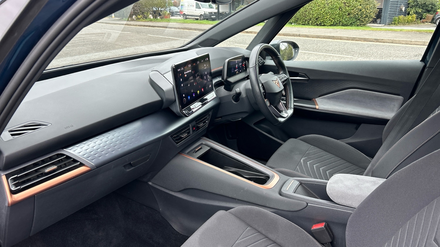 Used Cupra Born 2022 for sale - 77871899: Photo 2