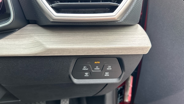 Used SEAT Leon 2021 for sale - 76302869: Photo 33