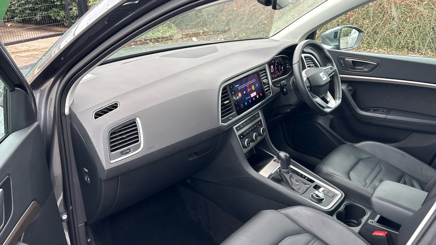 Used SEAT Ateca 2023 for sale - 77844559: Photo 2