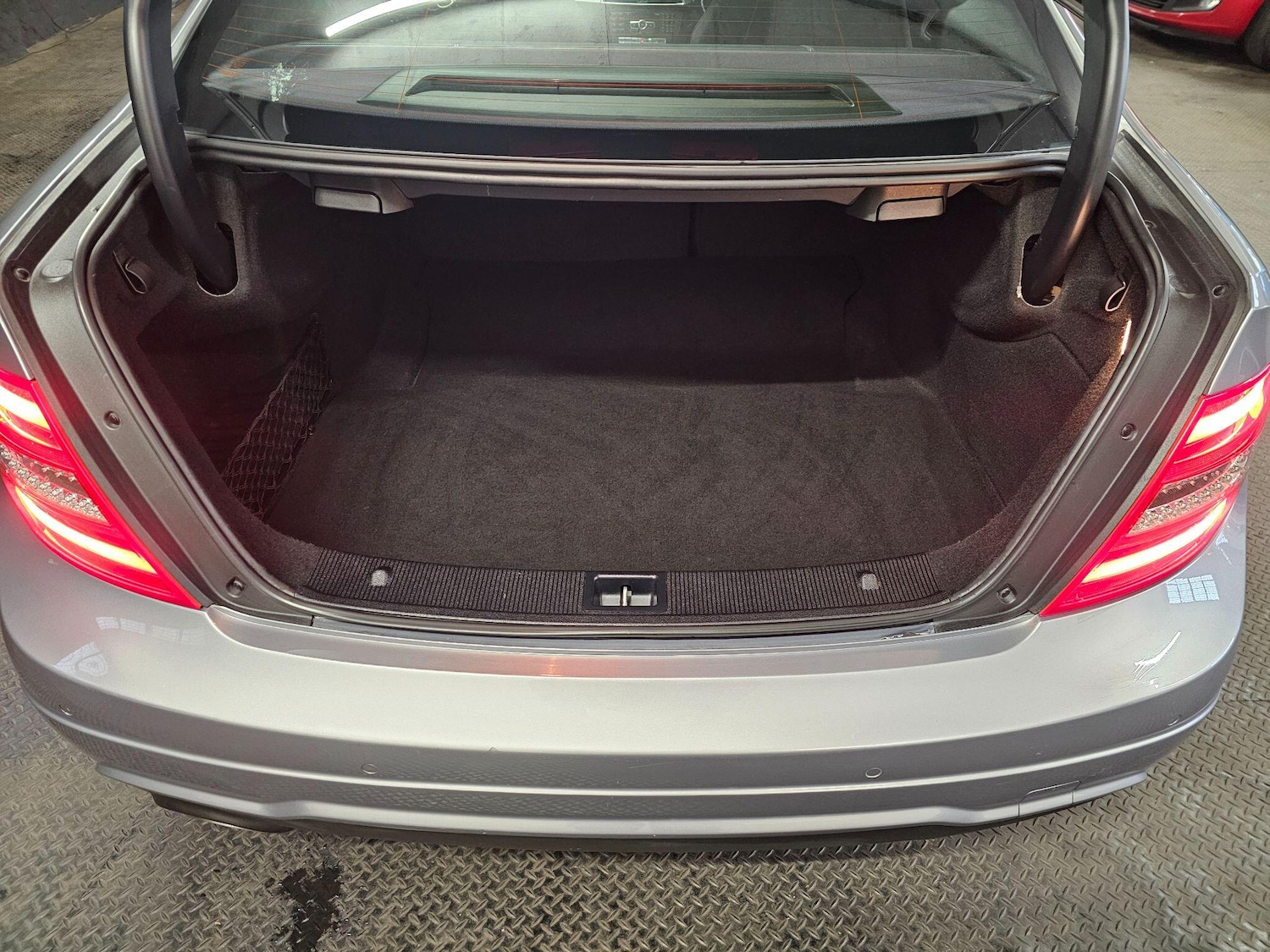 Used Mercedes-Benz C Class 2011 for sale - 76315013: Photo 13