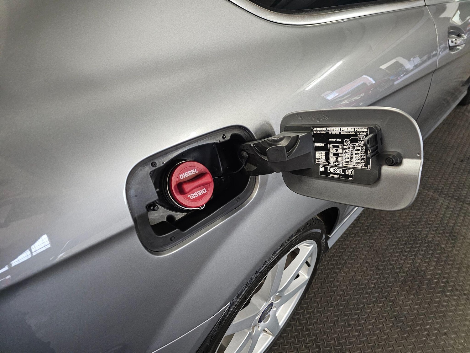 Used Mercedes-Benz C Class 2011 for sale - 76315013: Photo 17