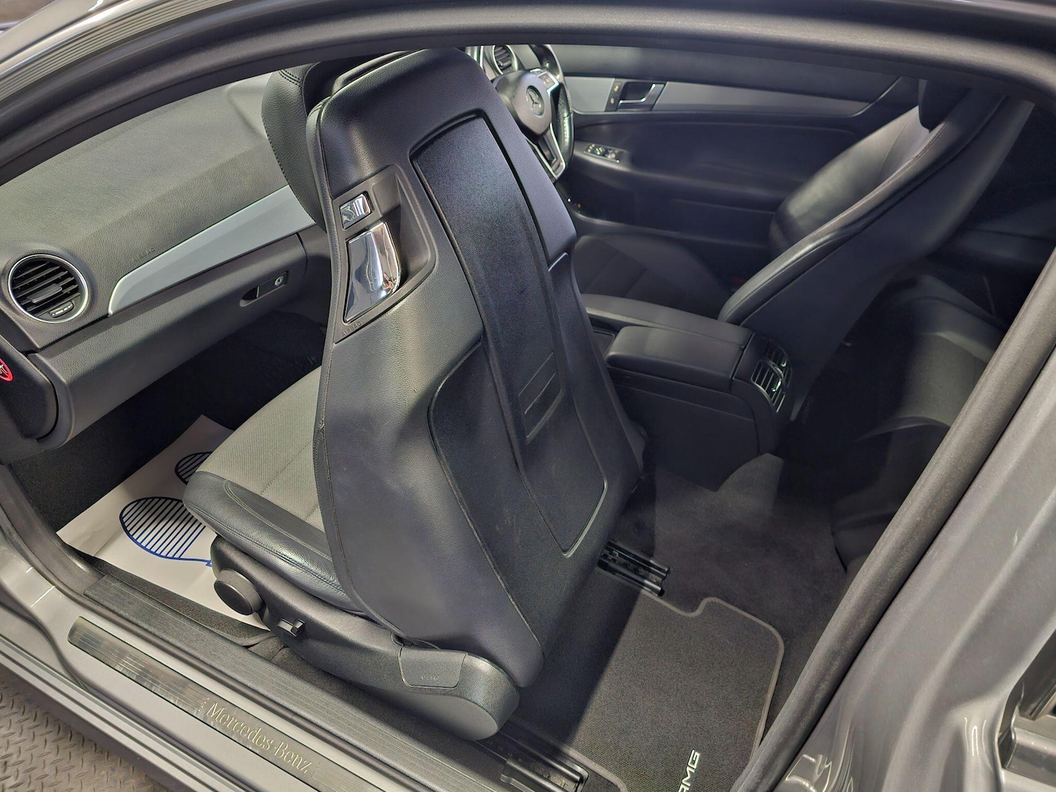 Used Mercedes-Benz C Class 2011 for sale - 76315013: Photo 22