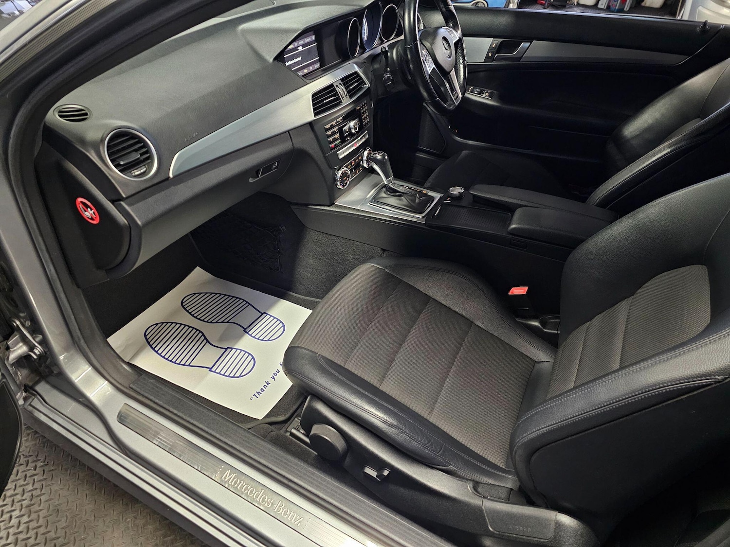 Used Mercedes-Benz C Class 2011 for sale - 76315013: Photo 27