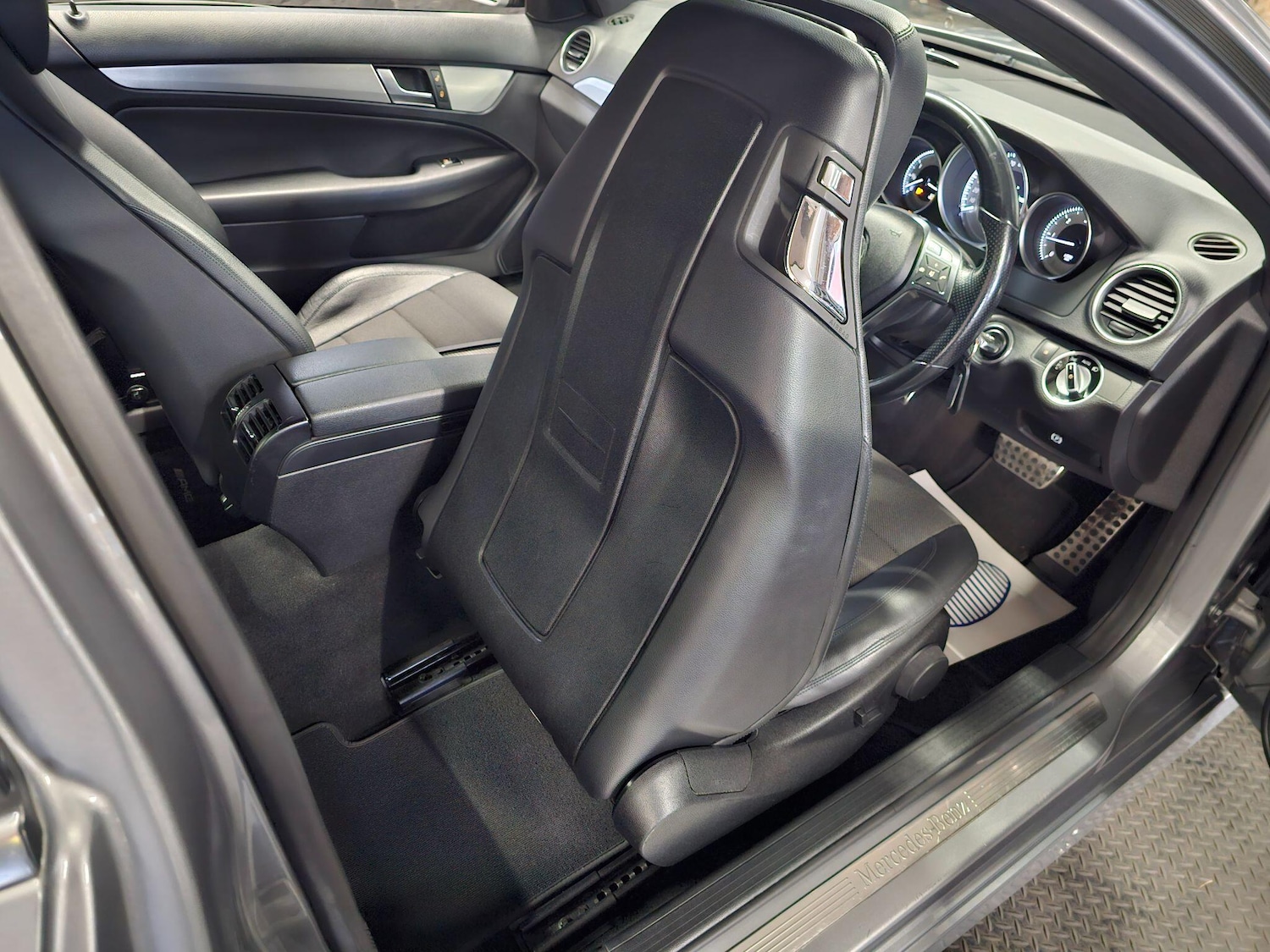 Used Mercedes-Benz C Class 2011 for sale - 76315013: Photo 37