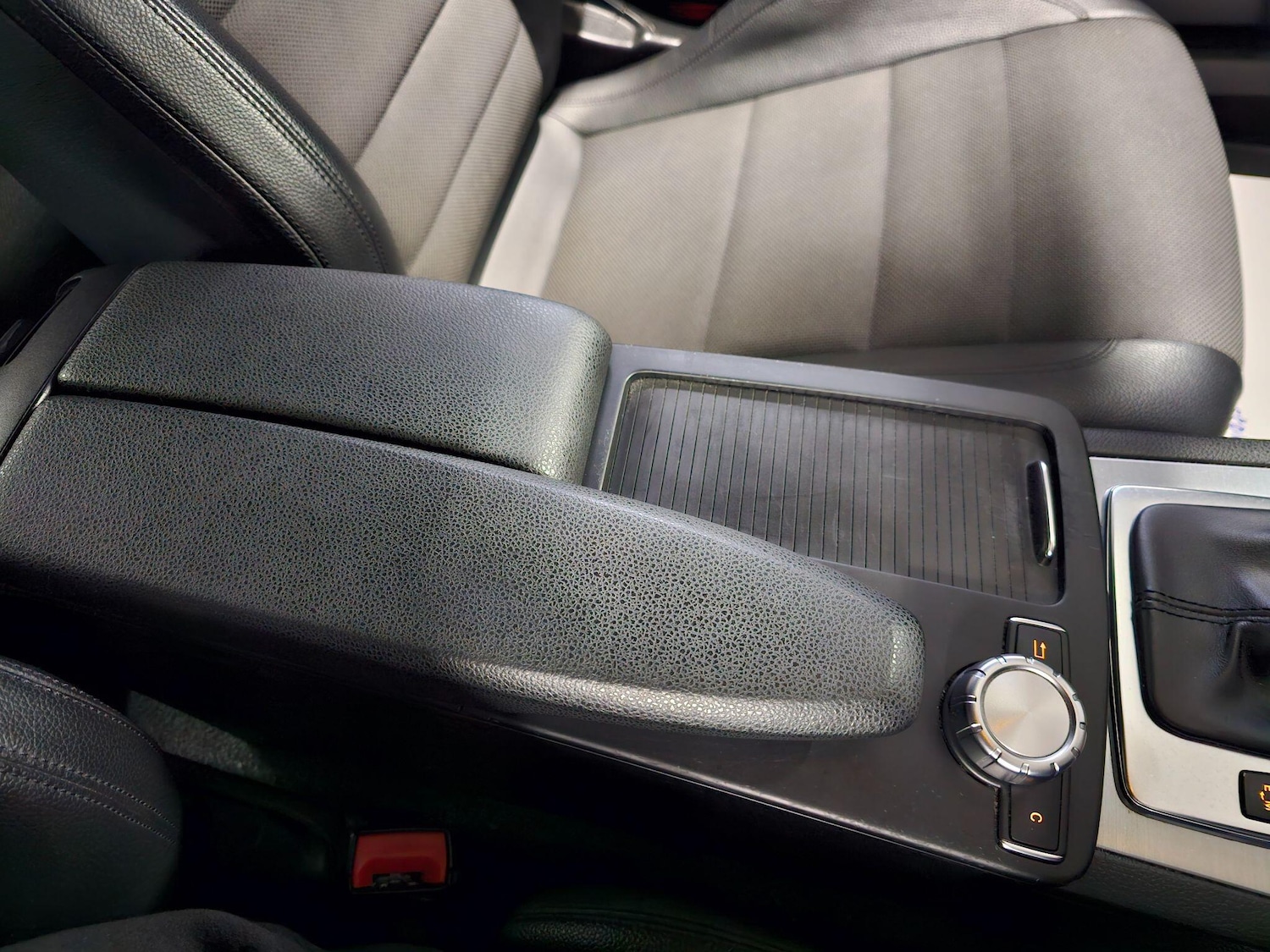 Used Mercedes-Benz C Class 2011 for sale - 76315013: Photo 45