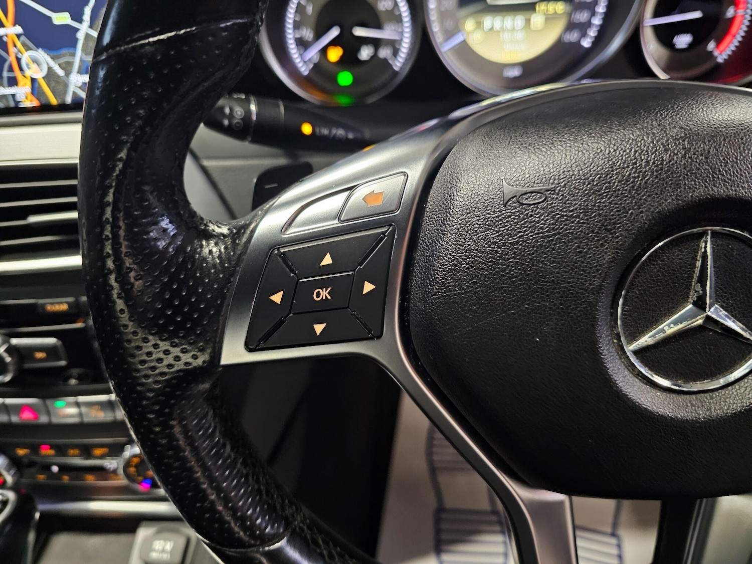 Used Mercedes-Benz C Class 2011 for sale - 76315013: Photo 54