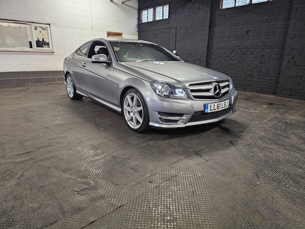 Used Mercedes-Benz C Class 2011 for sale - 76315013: Photo 9
