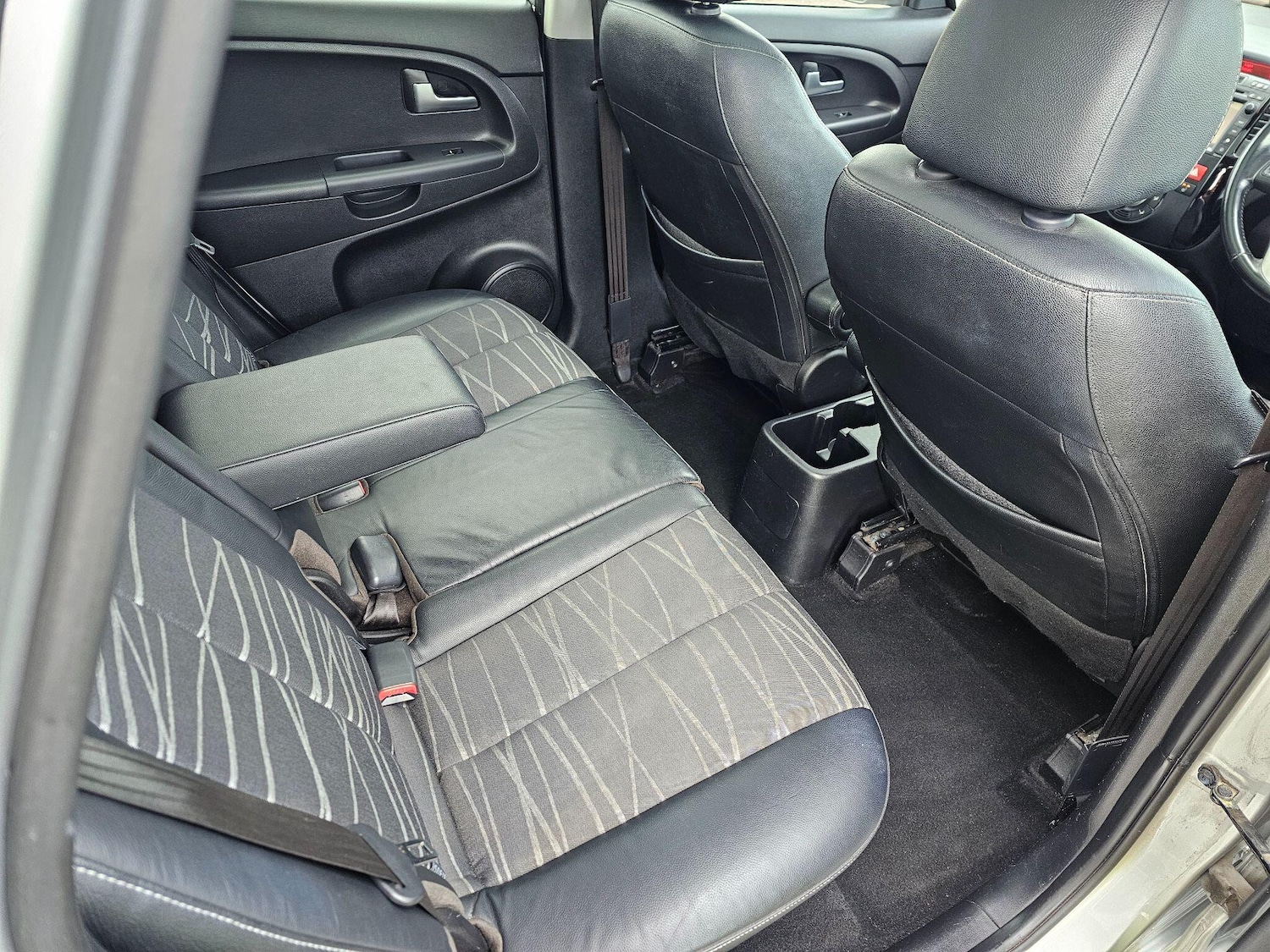 Used Kia Venga 2014 for sale - 76714658: Photo 21