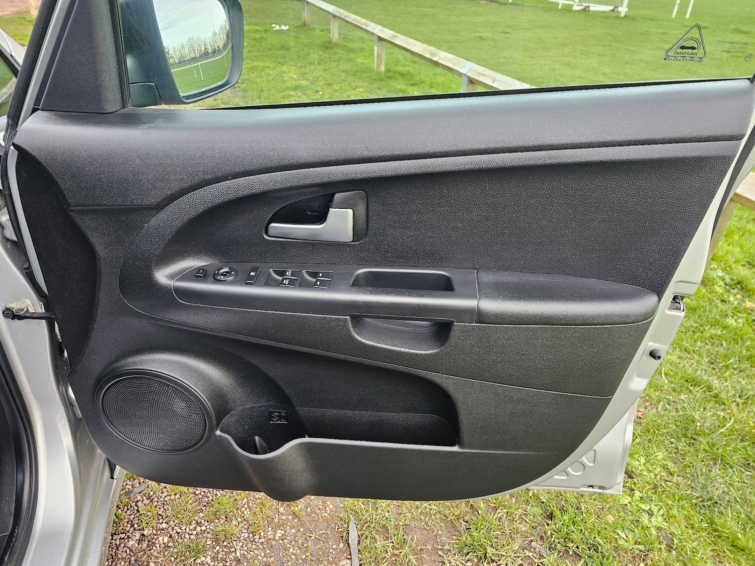 Used Kia Venga 2014 for sale - 76714658: Photo 33