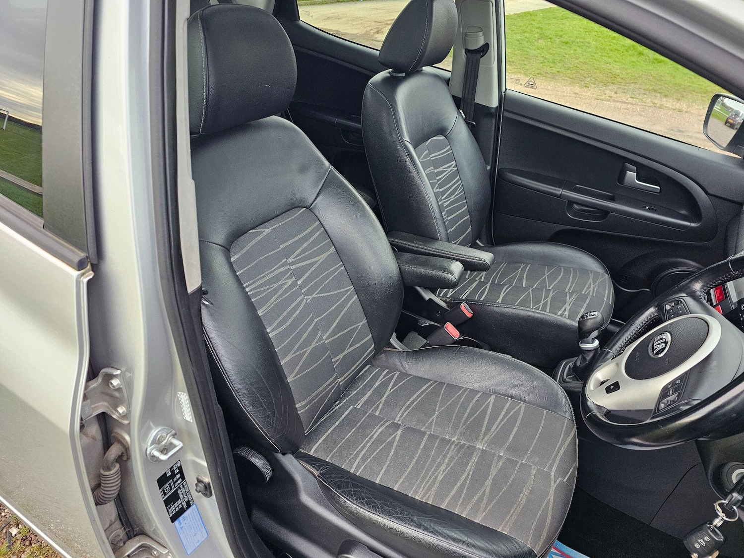 Used Kia Venga 2014 for sale - 76714658: Photo 36