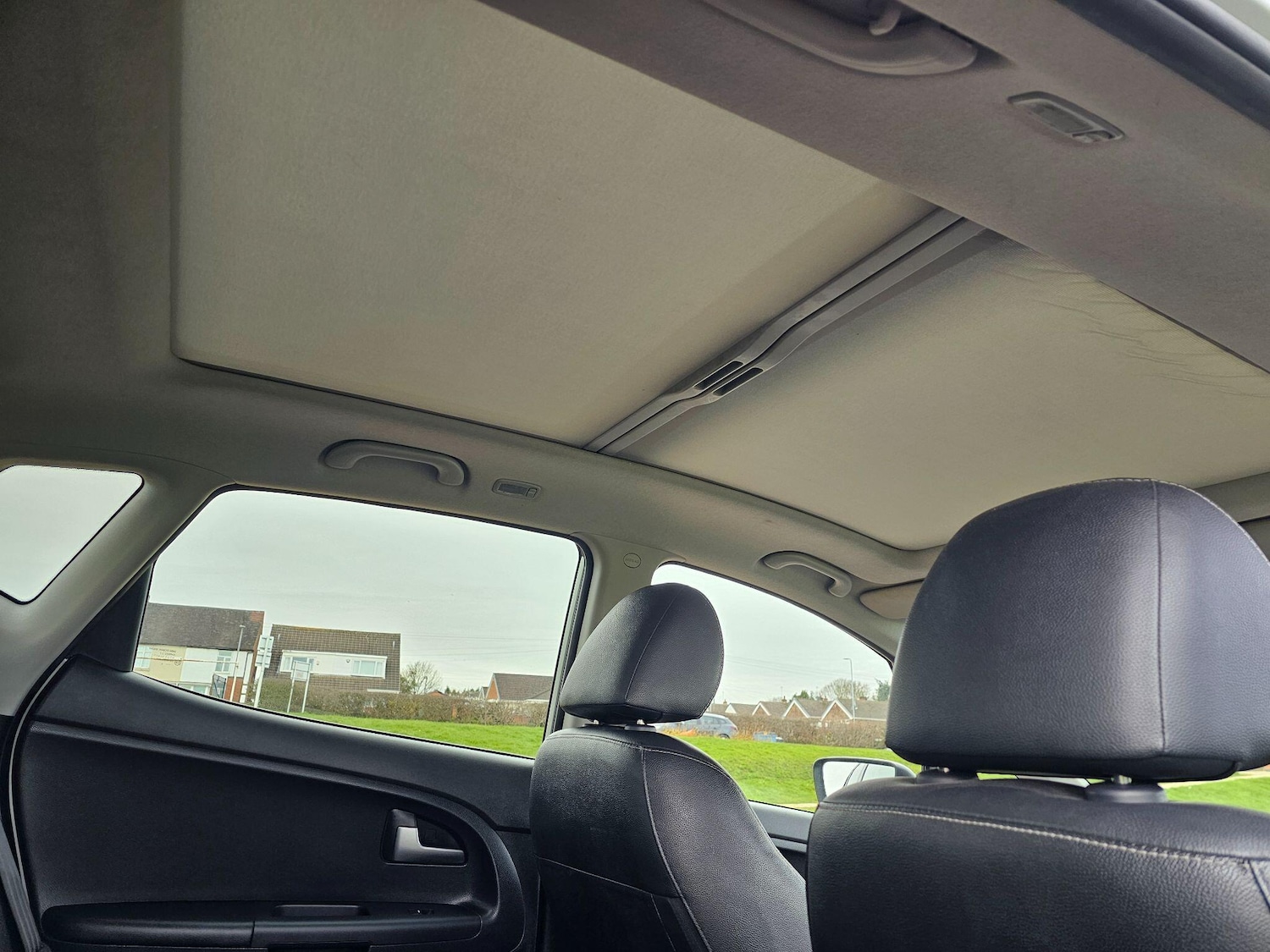 Used Kia Venga 2014 for sale - 76714658: Photo 57