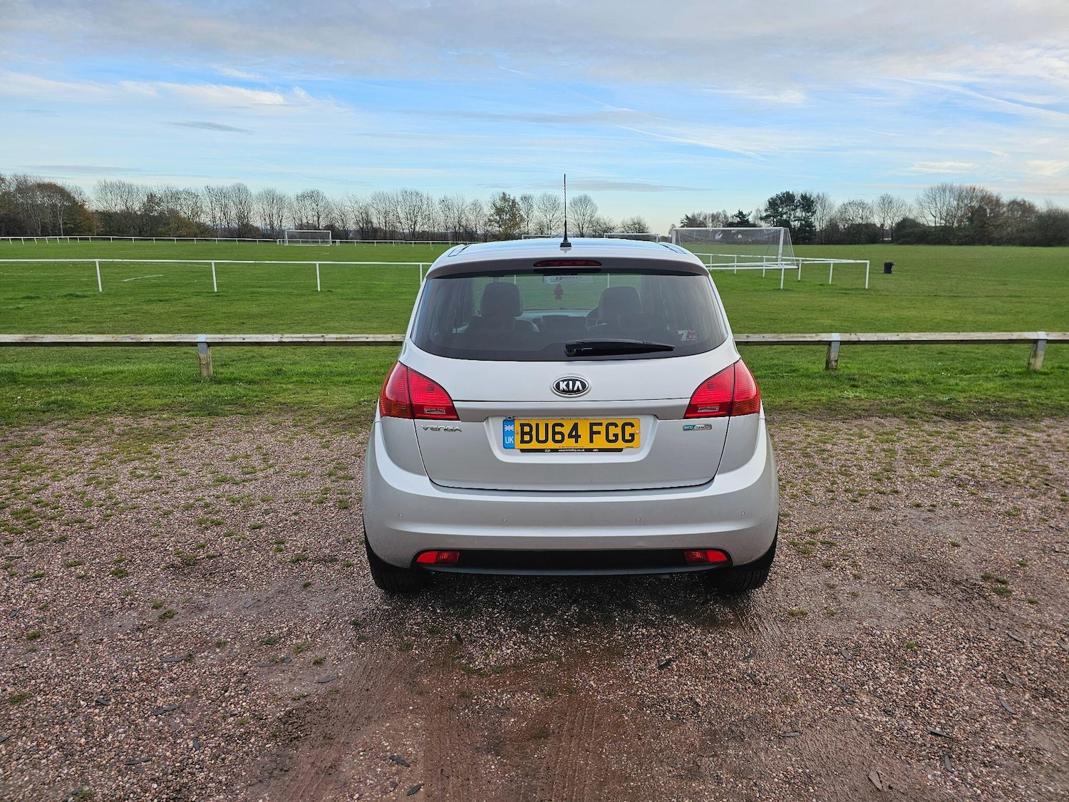 Used Kia Venga 2014 for sale - 76714658: Photo 7
