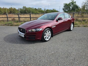 Used Jaguar XE 2015 for sale - 79808681: Photo