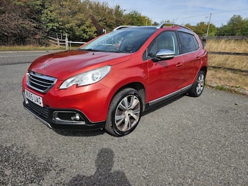 Used Peugeot 2008 2015 for sale - 79750990: Photo