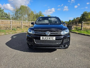Used Volkswagen Touareg 2013 for sale - 79821010: Photo