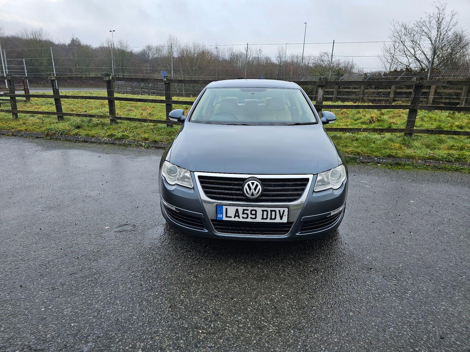 Used Volkswagen Passat 2010 for sale - 77255223: Photo 3