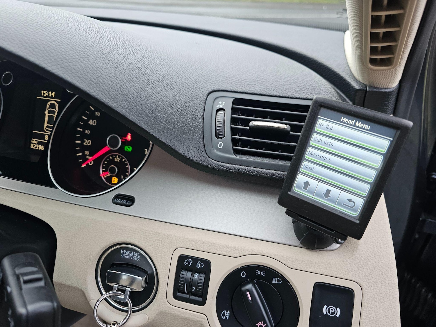 Used Volkswagen Passat 2010 for sale - 77255223: Photo 42