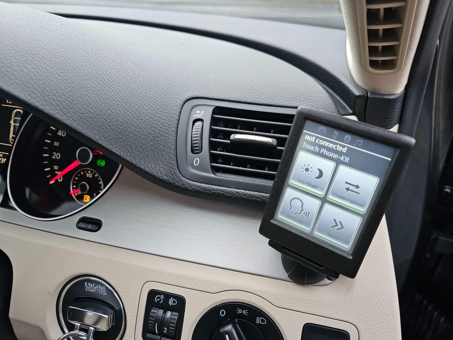 Used Volkswagen Passat 2010 for sale - 77255223: Photo 43