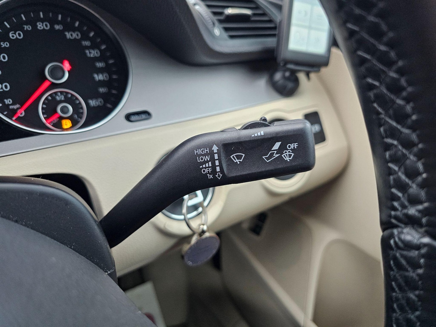 Used Volkswagen Passat 2010 for sale - 77255223: Photo 57