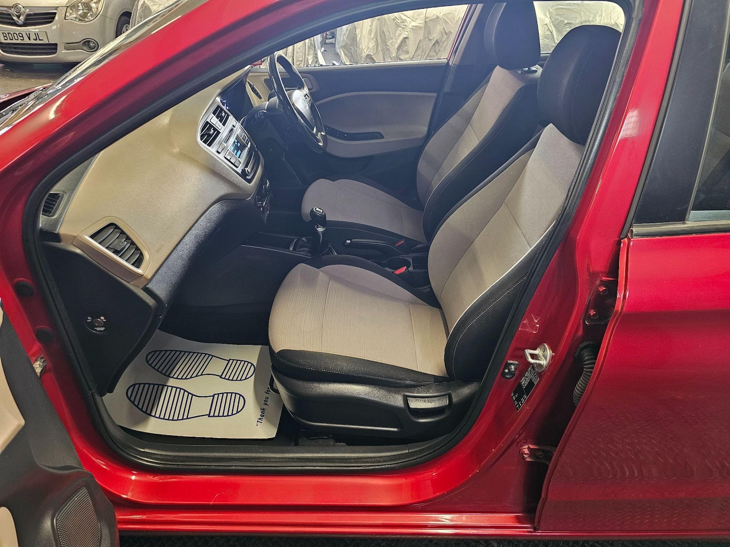 Used Hyundai i20 2015 for sale - 77091393: Photo 32