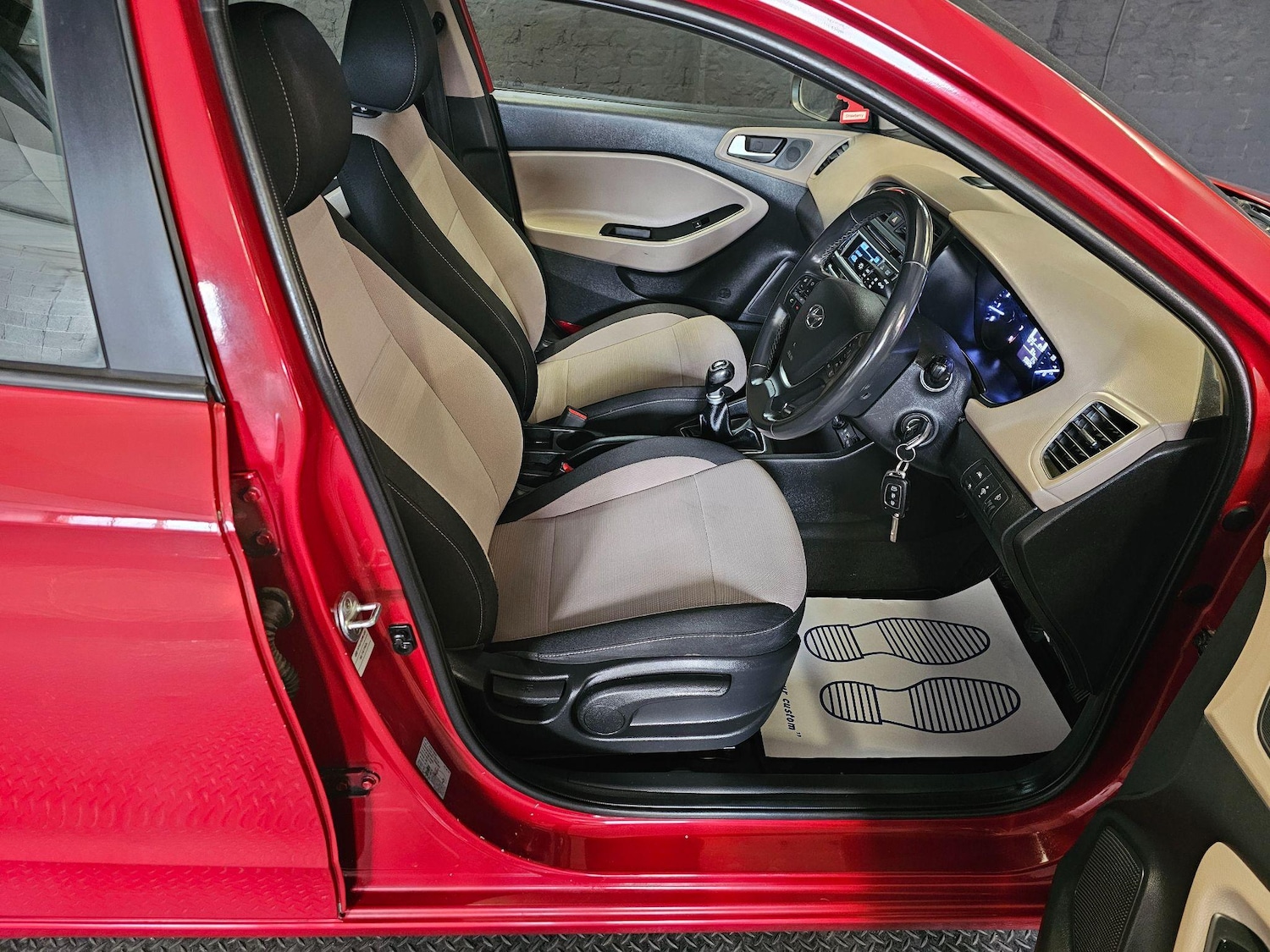 Used Hyundai i20 2015 for sale - 77091393: Photo 37