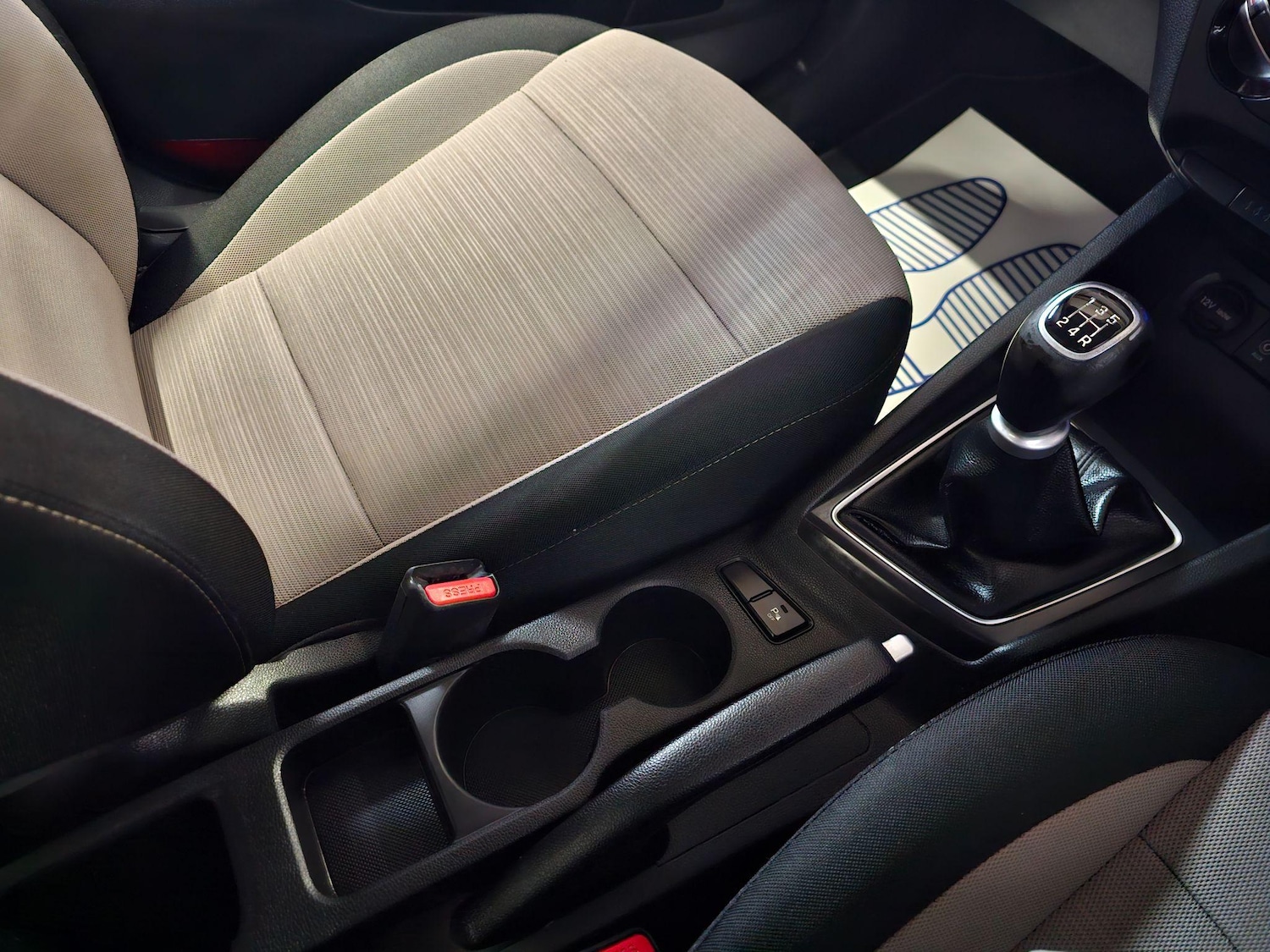 Used Hyundai i20 2015 for sale - 77091393: Photo 45