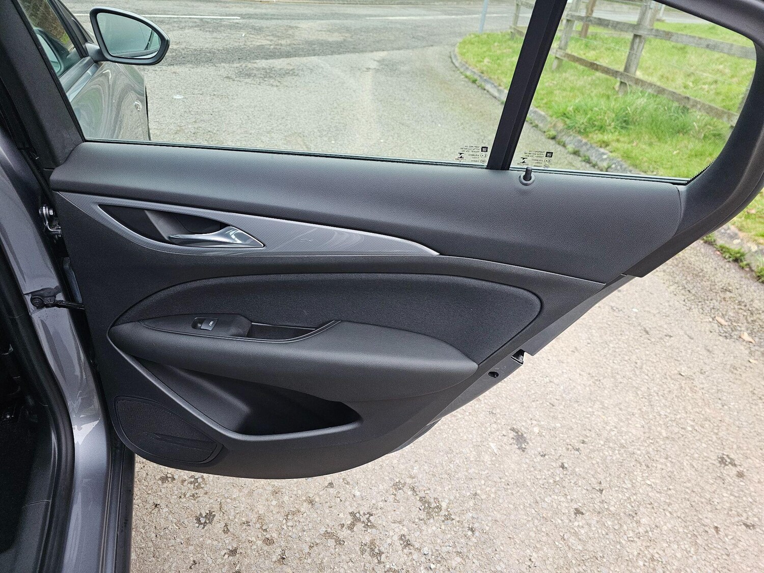 Used Vauxhall Insignia for sale - 77940656: Photo 21