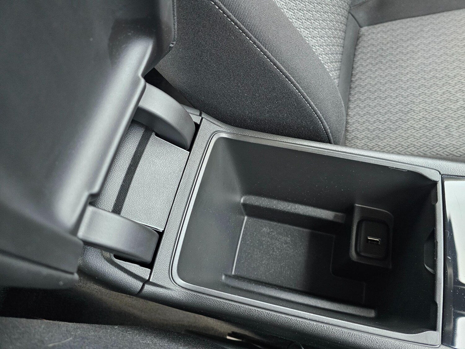 Used Vauxhall Insignia for sale - 77940656: Photo 51