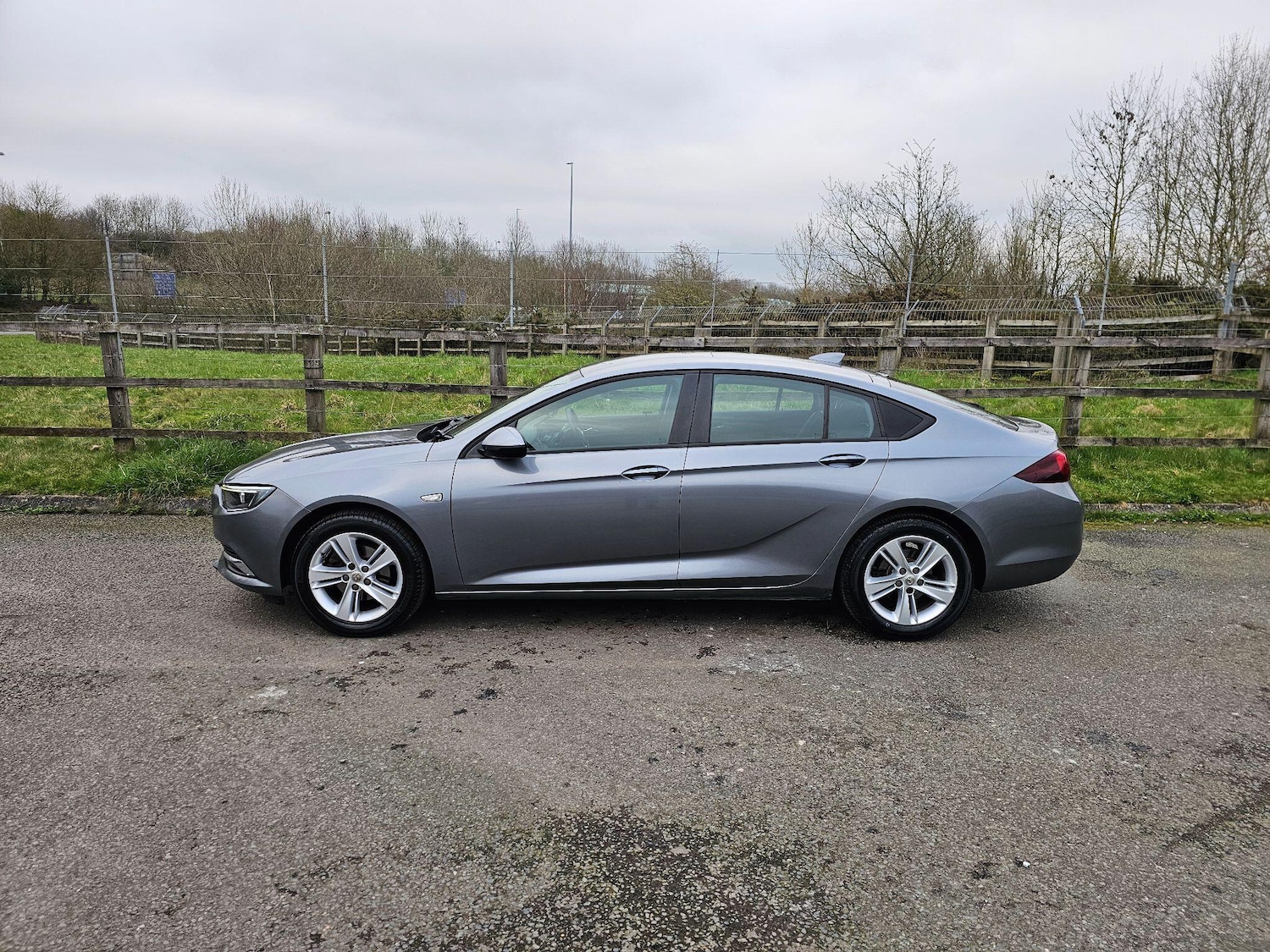 Used Vauxhall Insignia for sale - 77940656: Photo 9