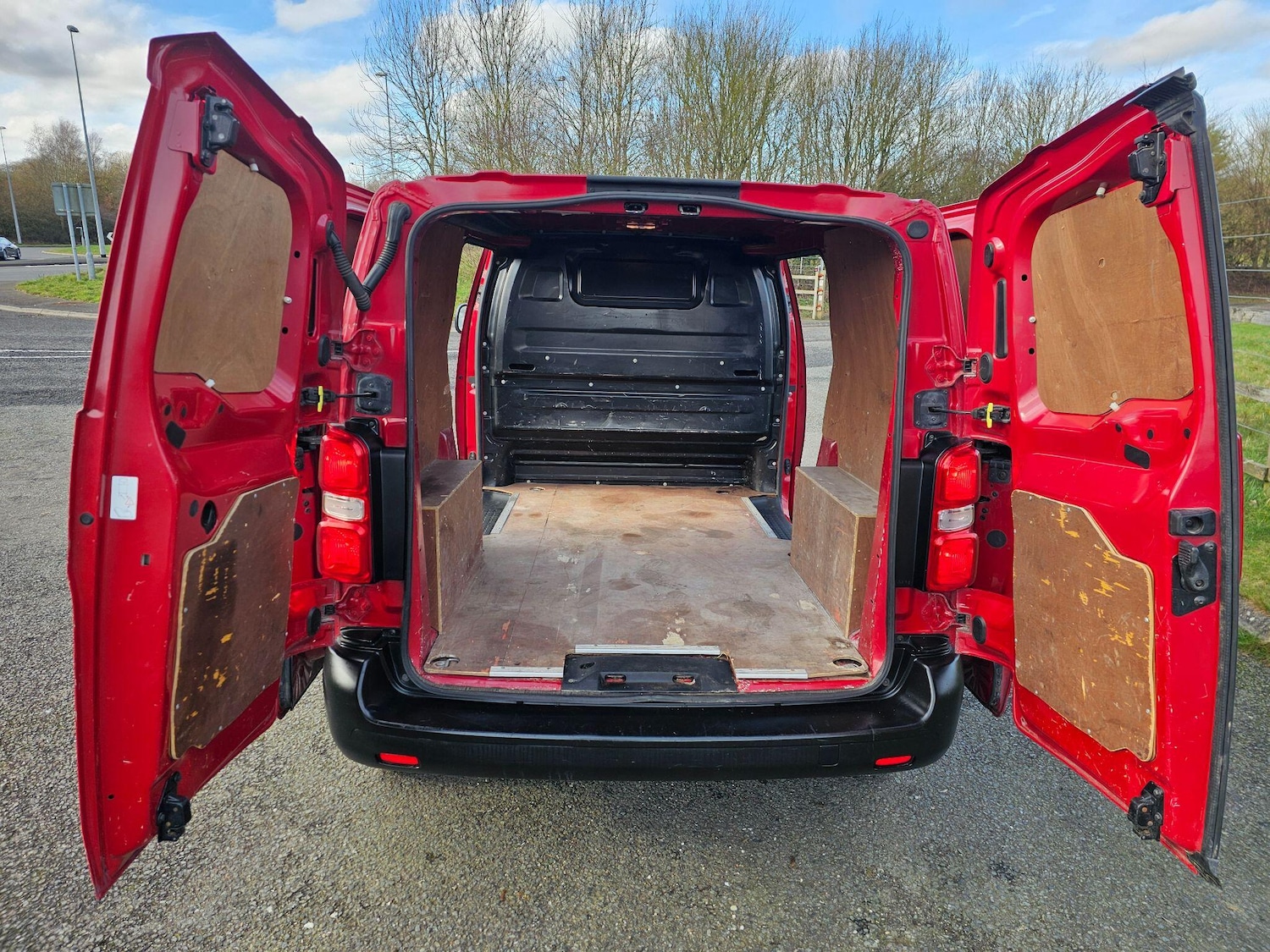 Used Peugeot Expert 2017 for sale - 77456295: Photo 11