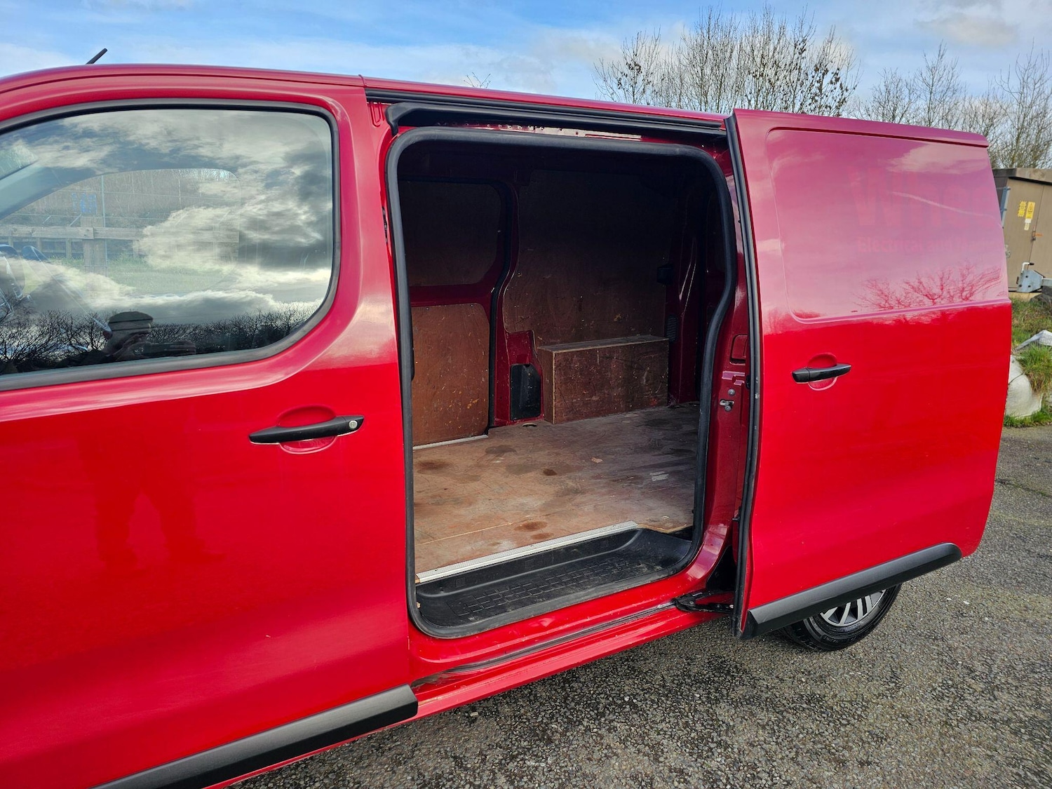 Used Peugeot Expert 2017 for sale - 77456295: Photo 16