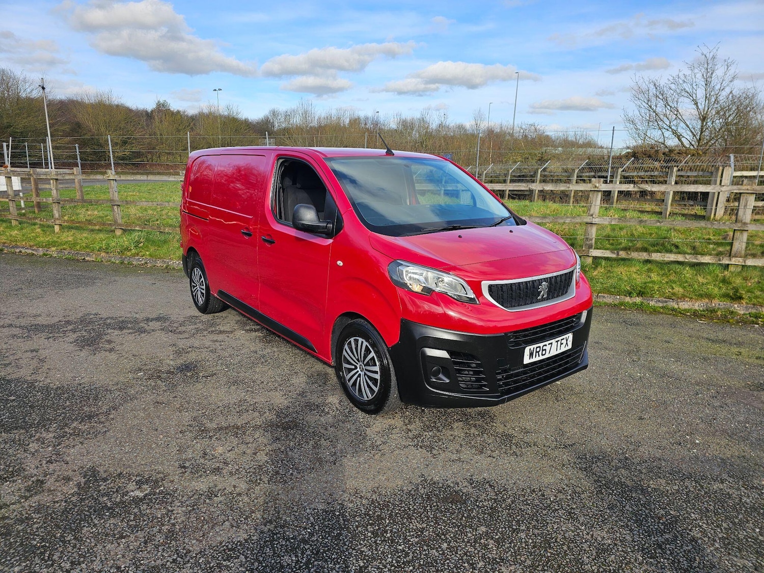 Used Peugeot Expert 2017 for sale - 77456295: Photo 4