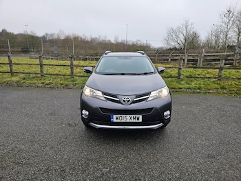 Used Toyota RAV4 2015 for sale - 77376495: Photo