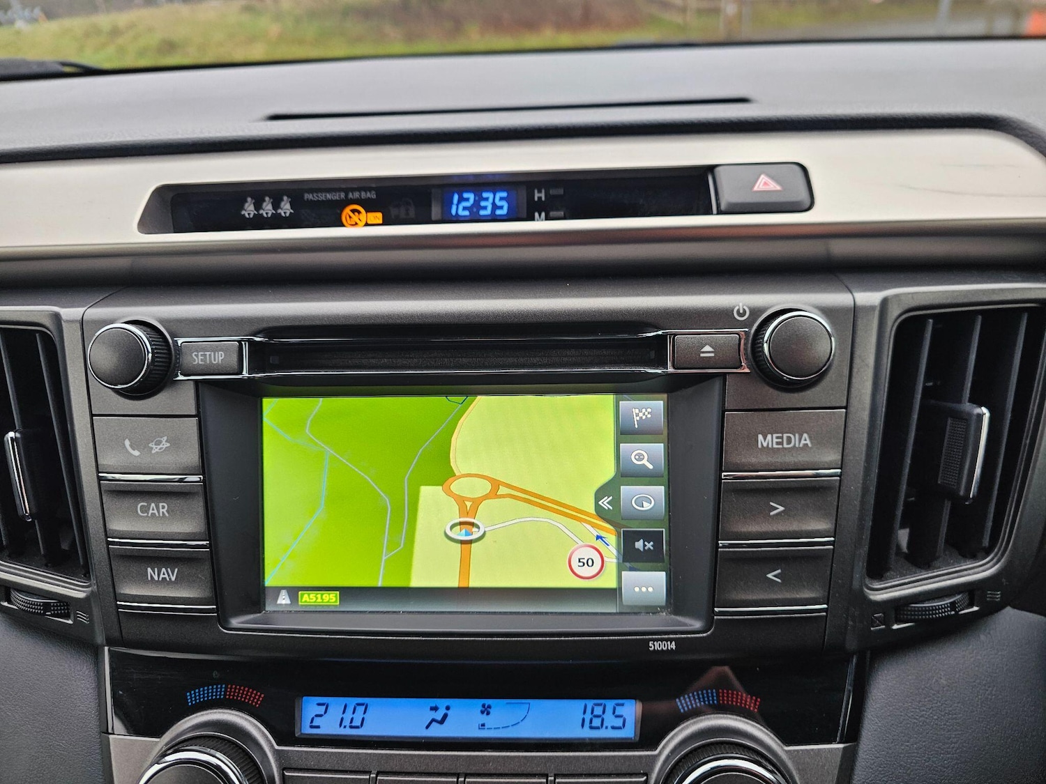 Used Toyota RAV4 2015 for sale - 77376495: Photo 42