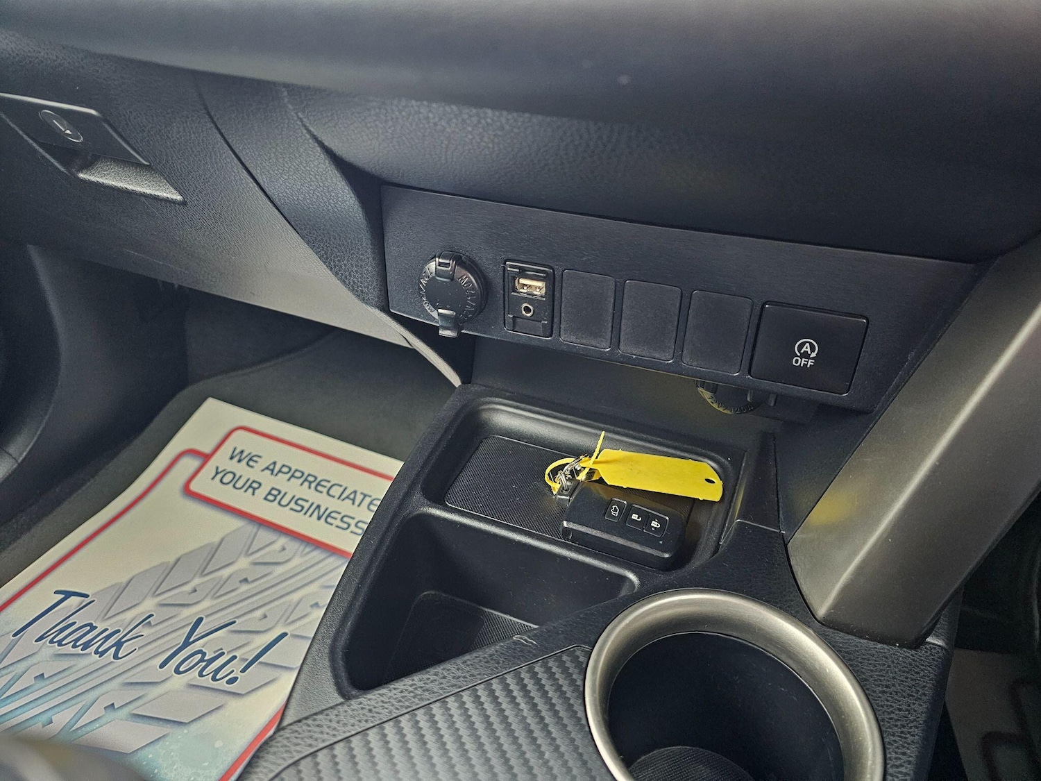 Used Toyota RAV4 2015 for sale - 77376495: Photo 46