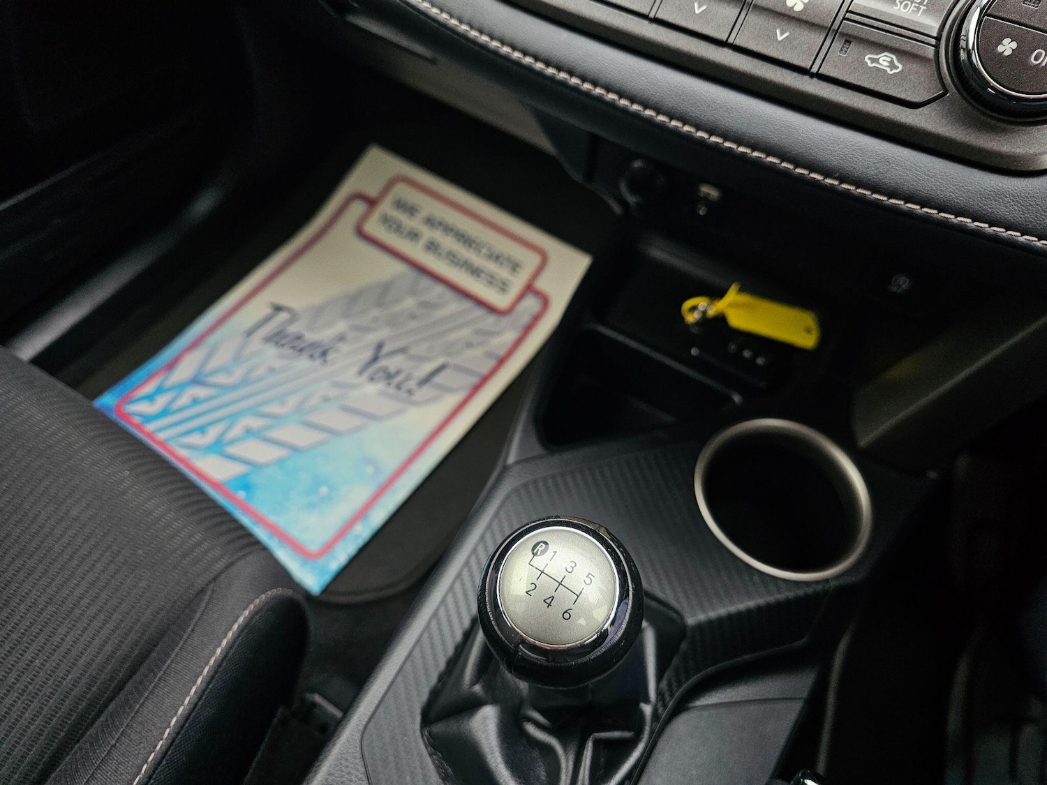 Used Toyota RAV4 2015 for sale - 77376495: Photo 47