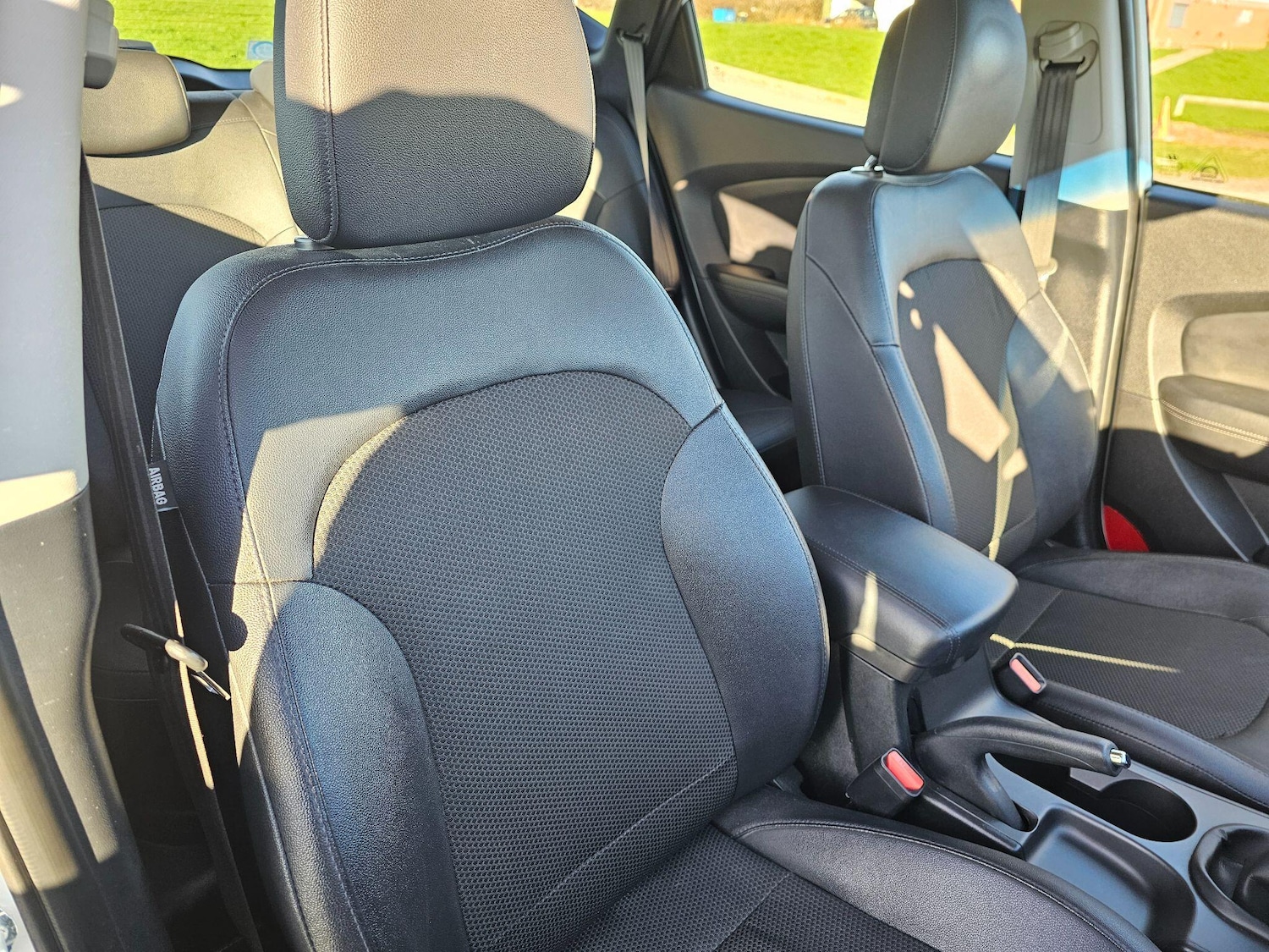 Used Hyundai Ix35 2015 for sale - 76658909: Photo 40