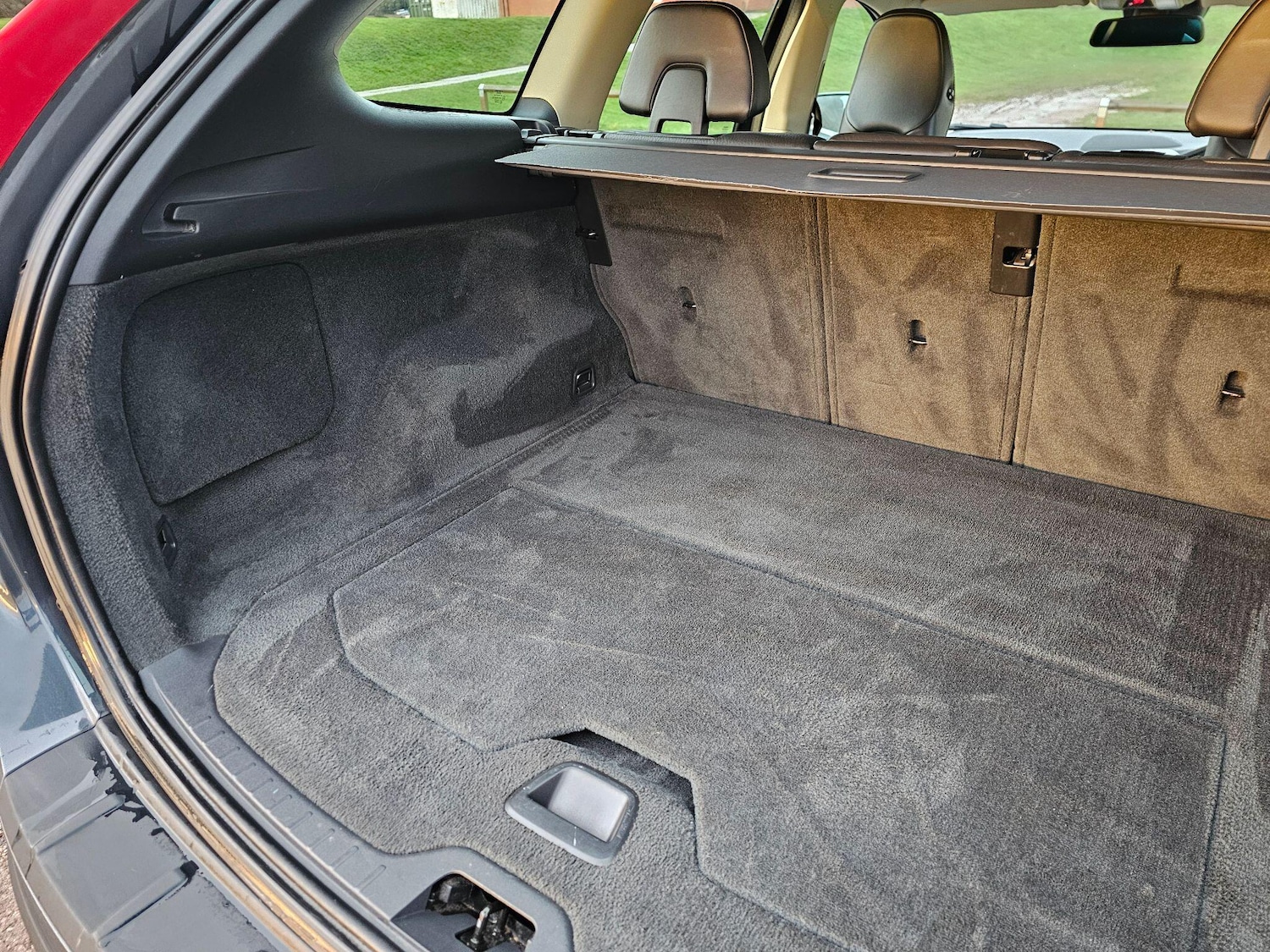 Used Volvo XC60 2011 for sale - 76832362: Photo 20