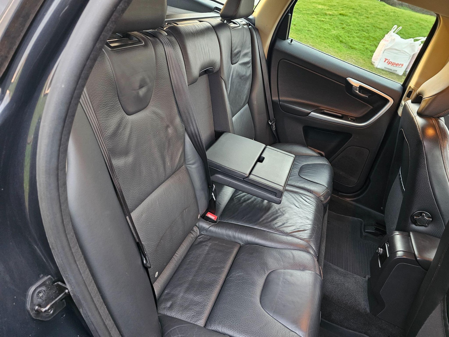 Used Volvo XC60 2011 for sale - 76832362: Photo 27