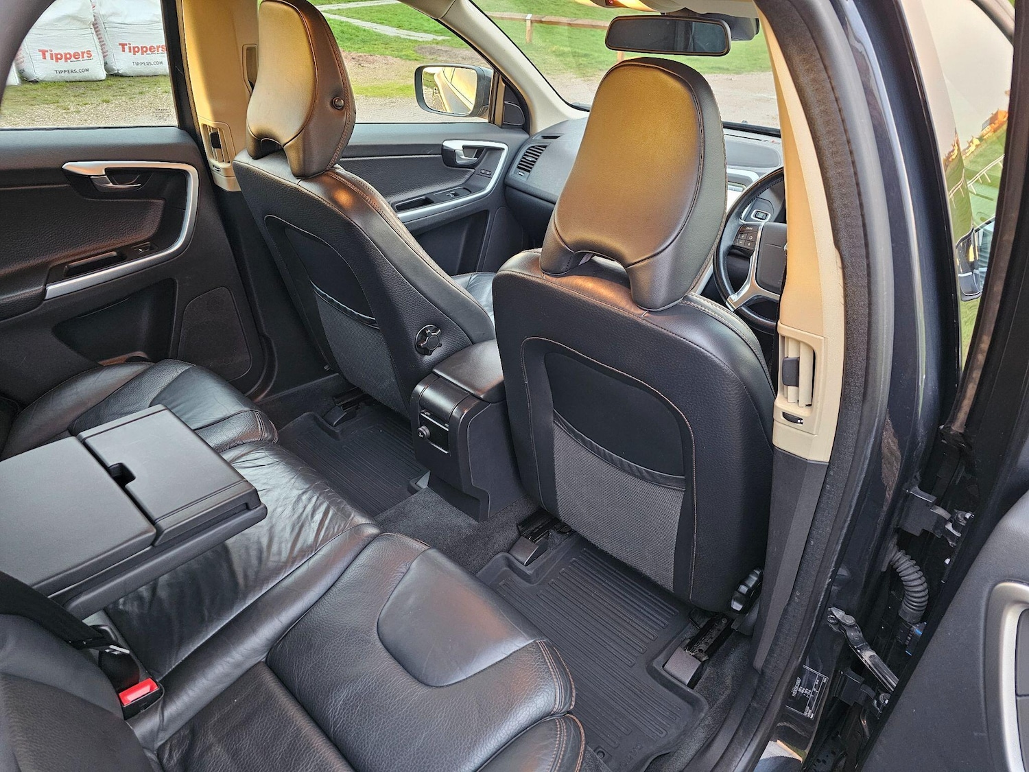 Used Volvo XC60 2011 for sale - 76832362: Photo 30