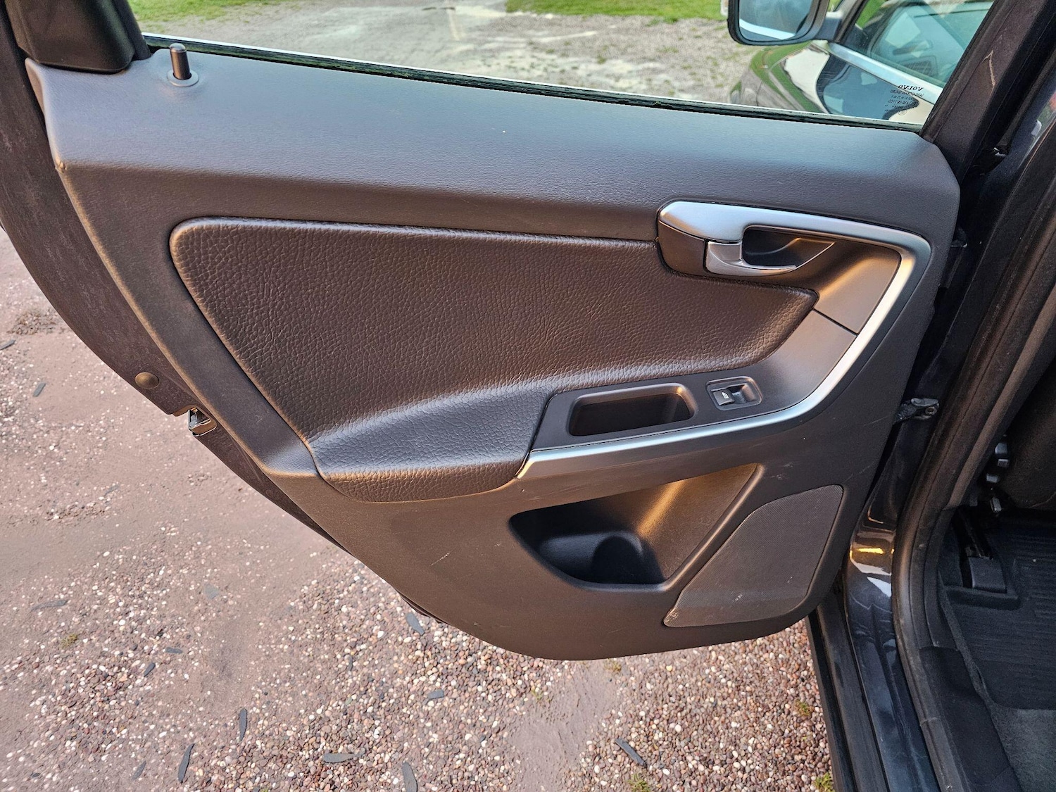 Used Volvo XC60 2011 for sale - 76832362: Photo 31