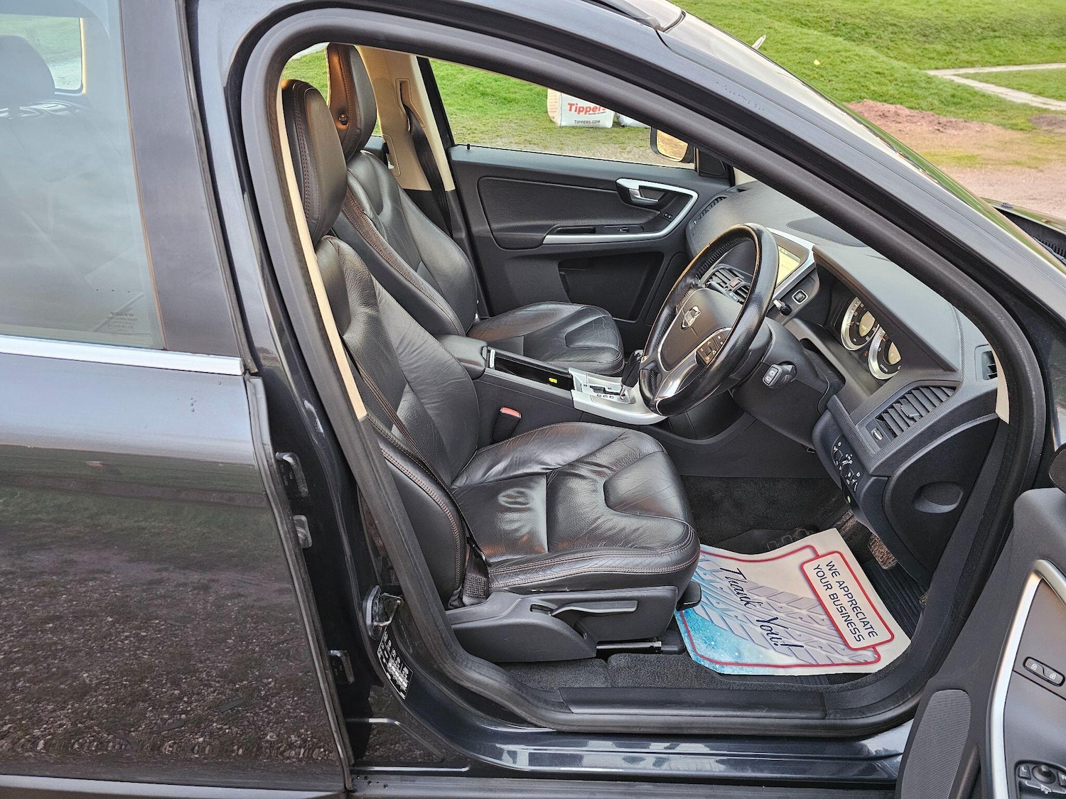 Used Volvo XC60 2011 for sale - 76832362: Photo 44