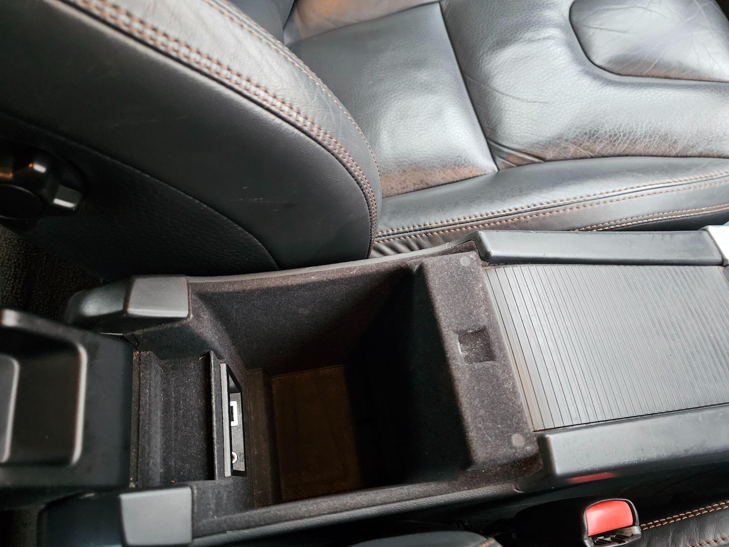 Used Volvo XC60 2011 for sale - 76832362: Photo 57