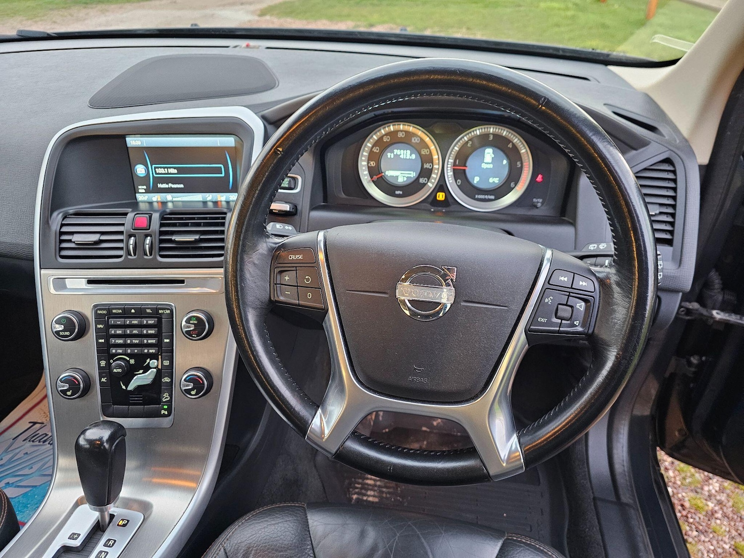 Used Volvo XC60 2011 for sale - 76832362: Photo 61