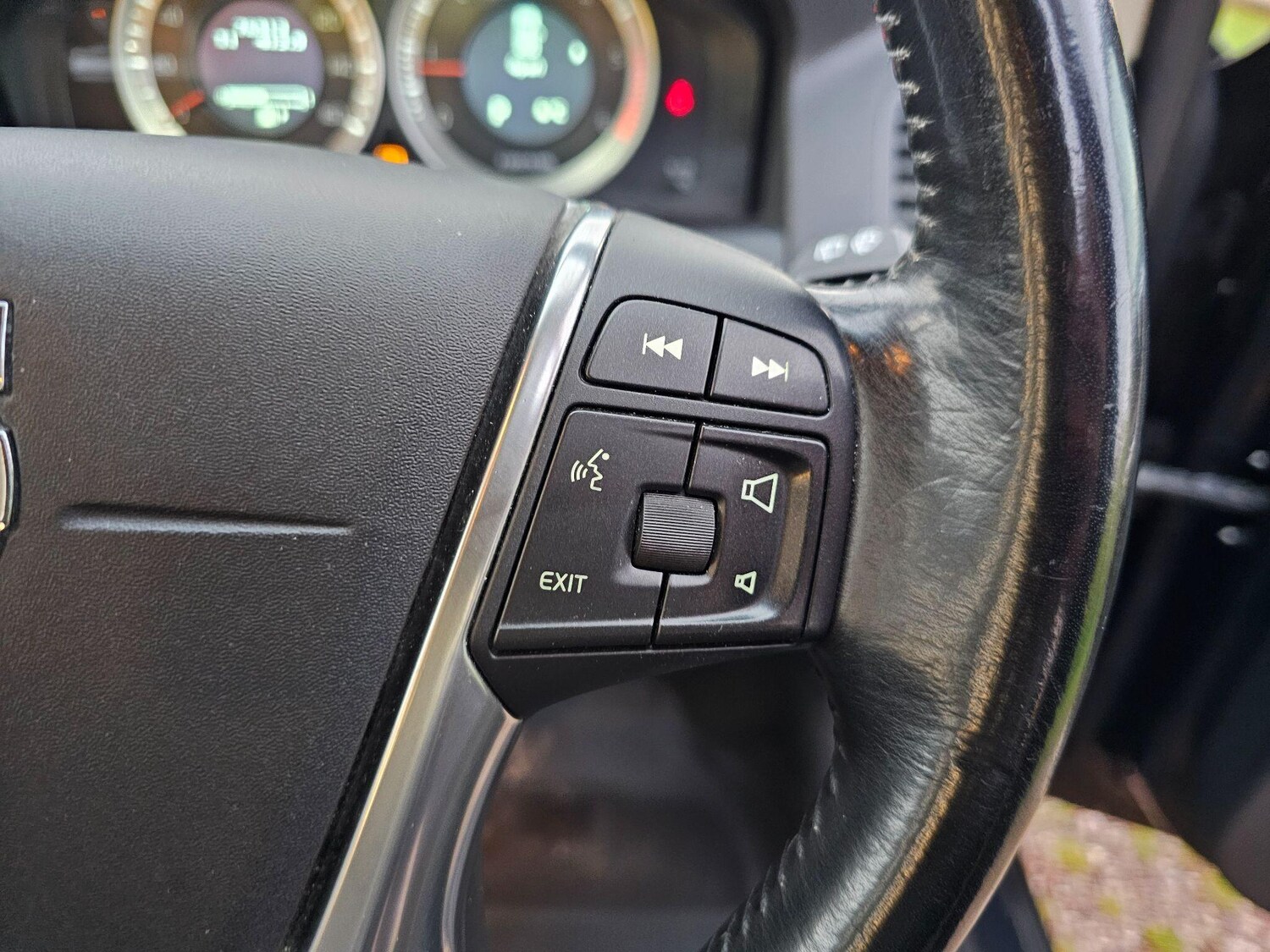 Used Volvo XC60 2011 for sale - 76832362: Photo 62