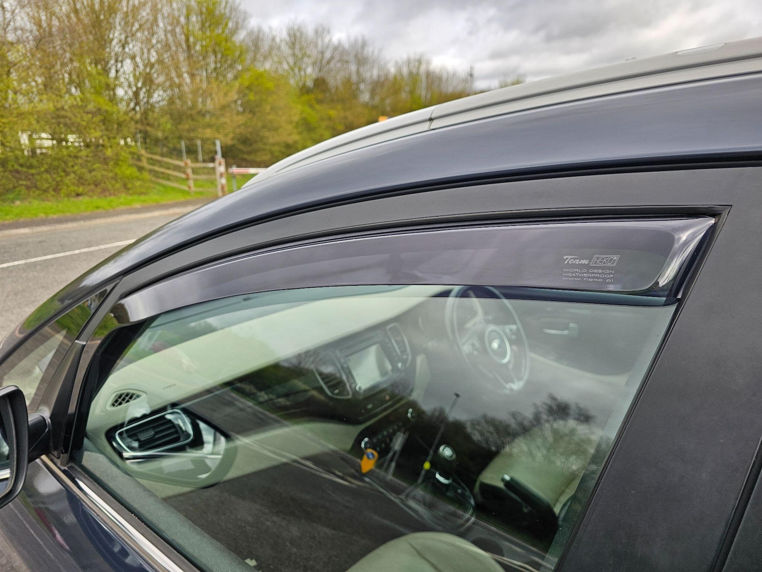 Used Kia Carens for sale - 78127601: Photo 31